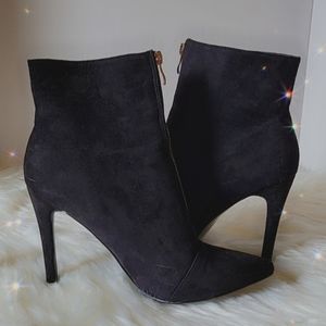 Glaze Black Stiletto Booties